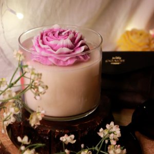 Scented Jar Candle with Peony Flower